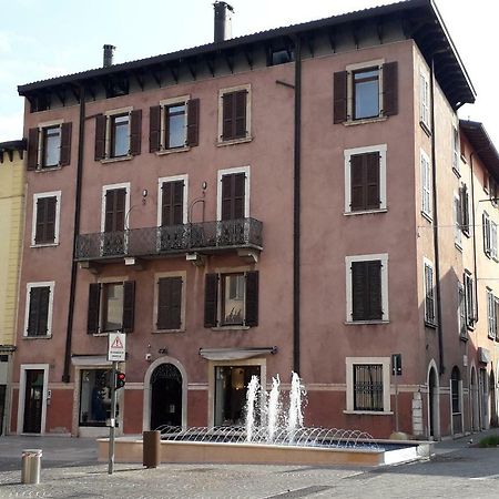 Apartamento Casa Regina Saló Exterior foto