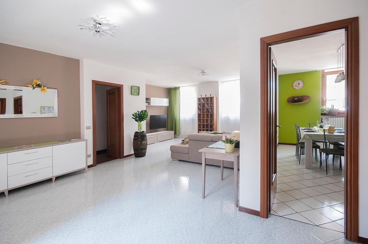 Apartamento Casa Regina Saló Exterior foto